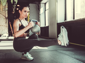 Kezdd el a kettlebell-es edzést te is Kettlebell edzésterv, ami mindenki számára hasznos!