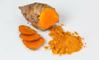A curry sokkal több puszta fűszernél Curry: nem csak egy fűszer!
