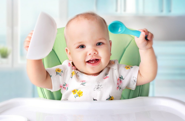 Mikor kaphat először lisztes ételt a kisbaba?
