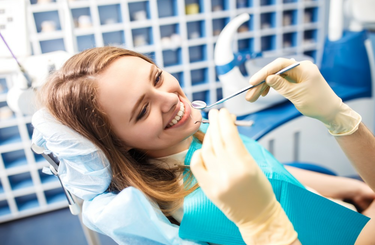 Fogászati kezelés - fogtömés